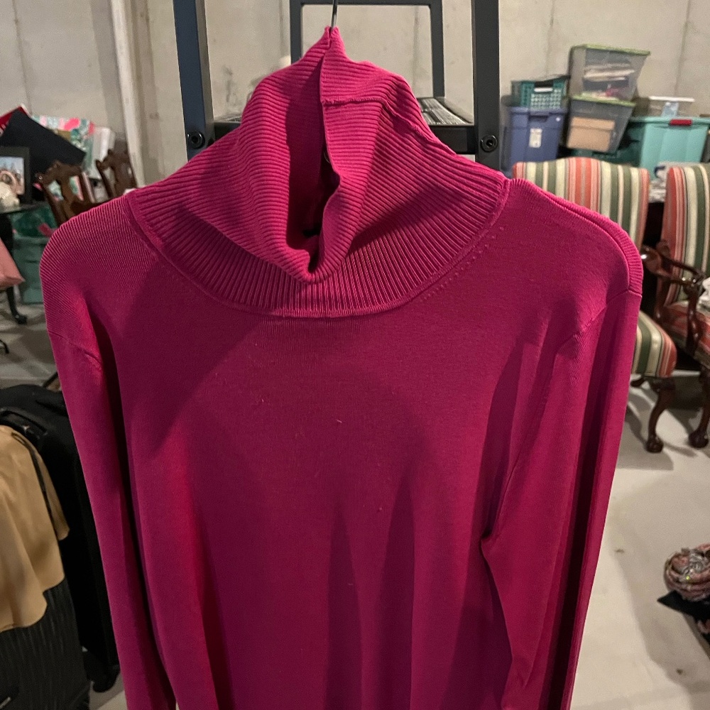 Turtle neck sweater